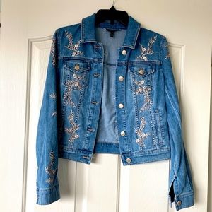 WHBM ‘LIKE NEW’ embroidered denim jacket